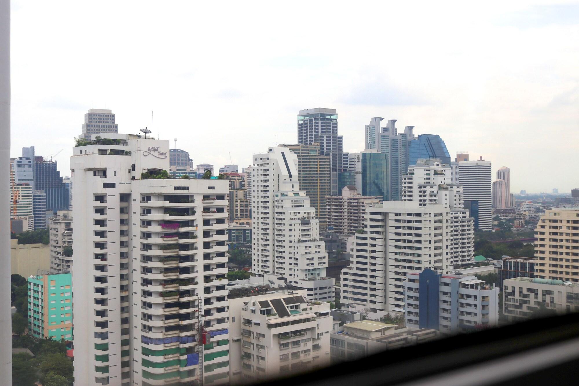 그랜드 수쿰빗 호텔 방콕 외부 사진